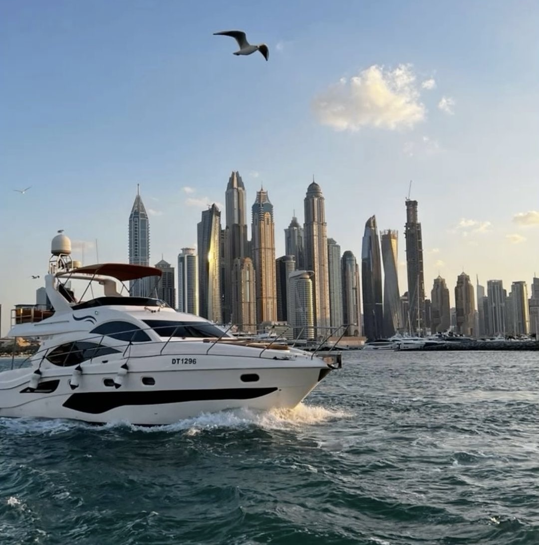 Location yacht et jet-ski à Dubaï